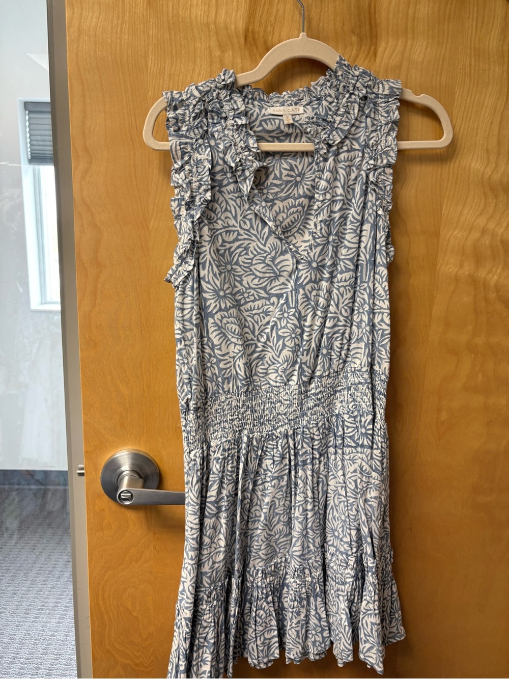 Sleeveless Floral Print Midi Dress in Blue and White
